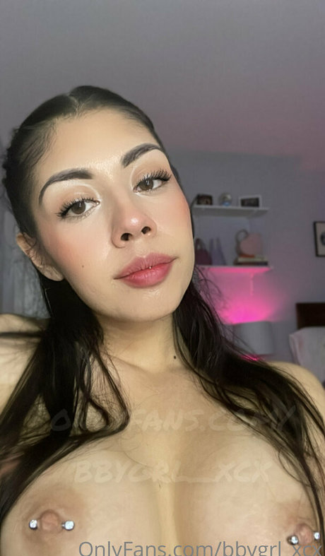 Bbygrl xcx ヌードスター 写真