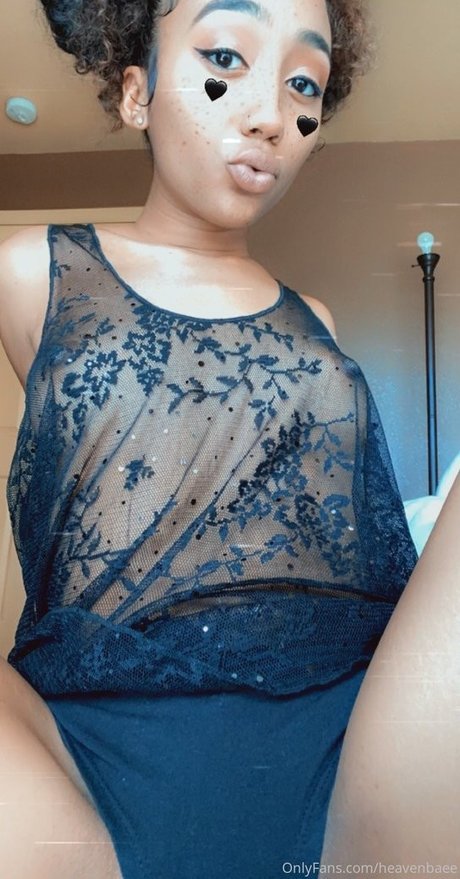 Heavenbaee top profile image