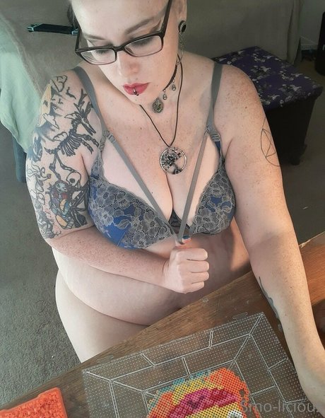 smo licious ポルノスター HD ギャラリー