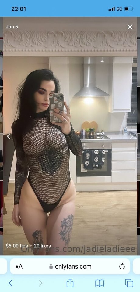jadieladieee profile image