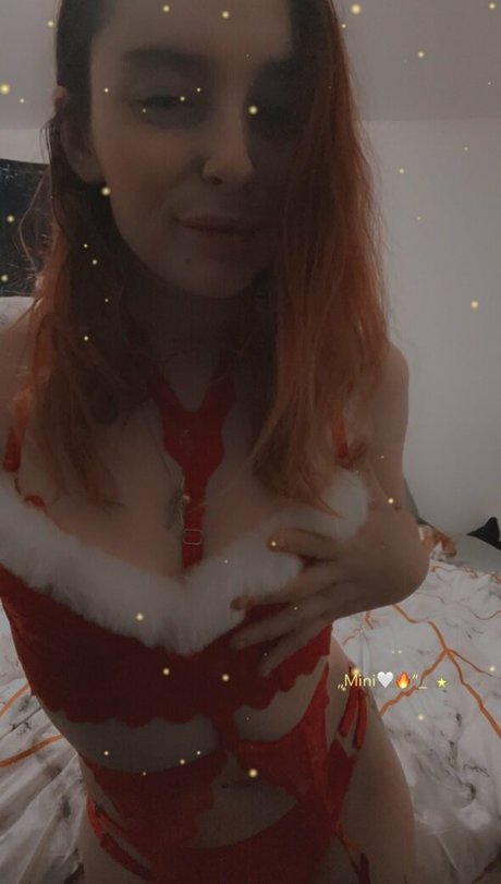 miniloupxxx 素敵な女優 画像