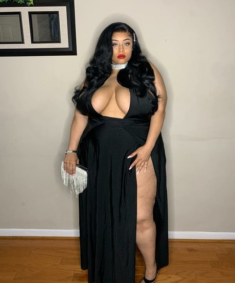 Jasmine Gunn ポルノスター ヌード 画像