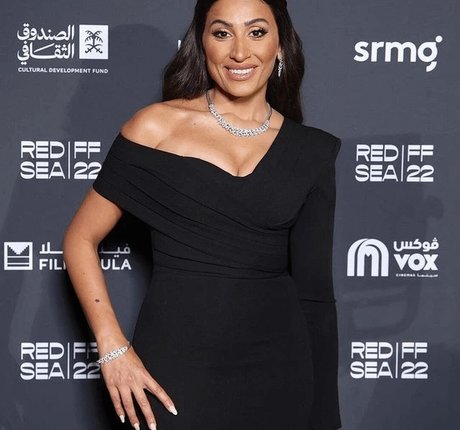 Dina El Sherbiny セクシー女優 写真