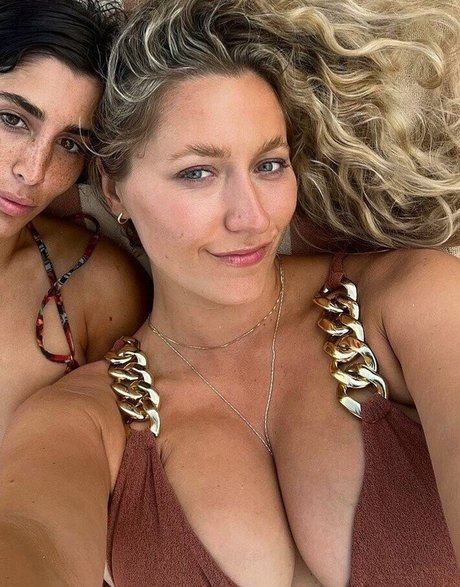 Alexandra Vreeland 美しいスター 画像