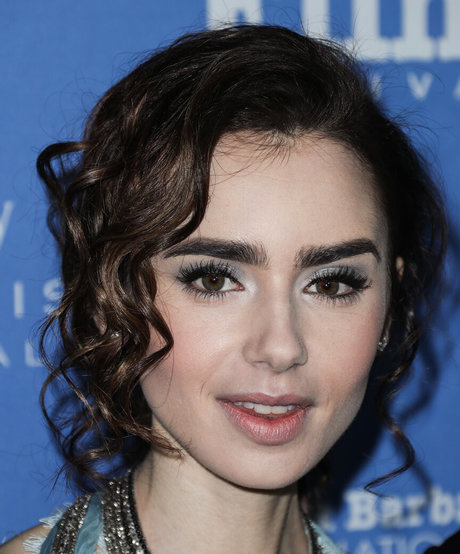 Lily Collins 高品質モデル 写真