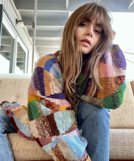 Lily Collins xxxスター 画像