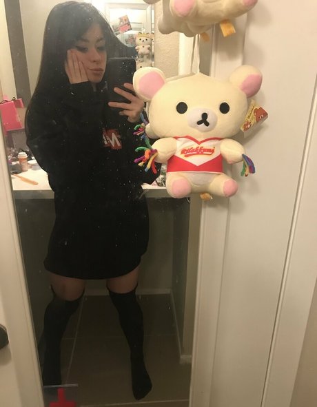 comfyqueen 可愛いモデル 画像