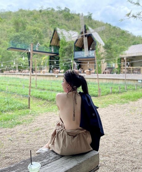 Niparat Konyai 独占スター 画像