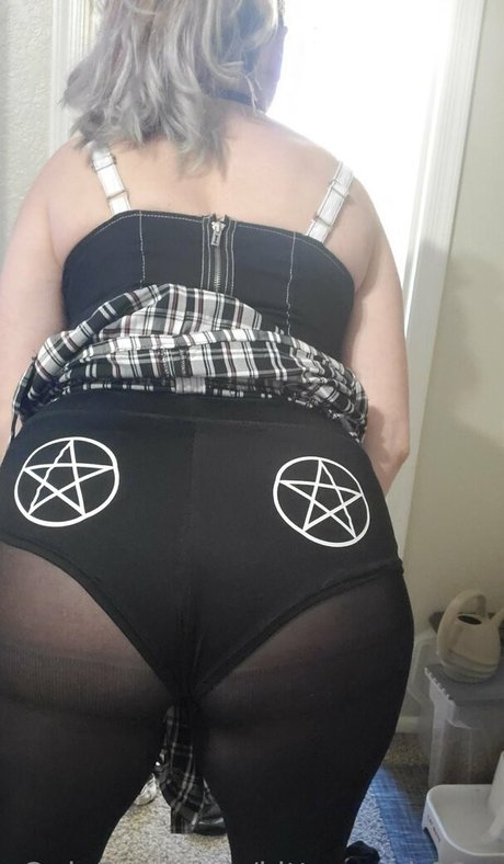 kittygoesb00m トップスター 写真