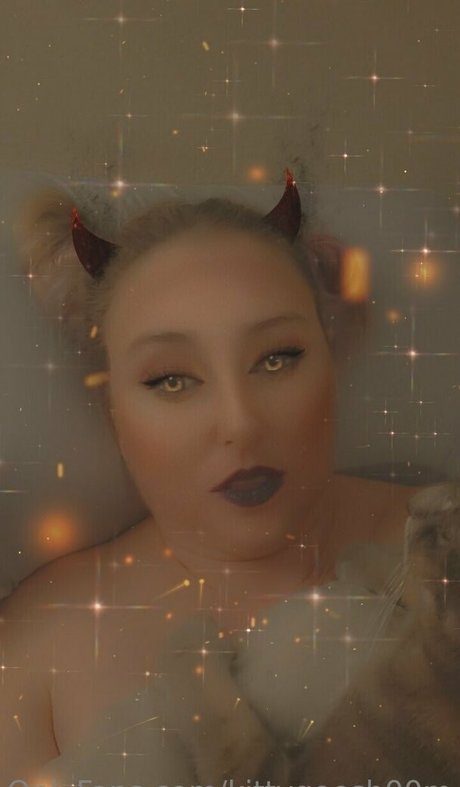 kittygoesb00m 無料モデル 写真