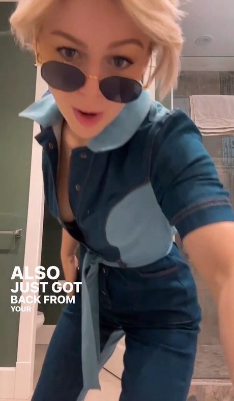 休暇OnlyFans HD 写真