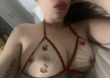 bichota69sexting スター ヌード 写真