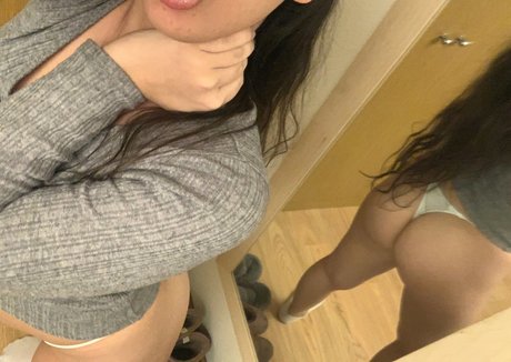 bichota69sexting 裸の女優 ギャラリー