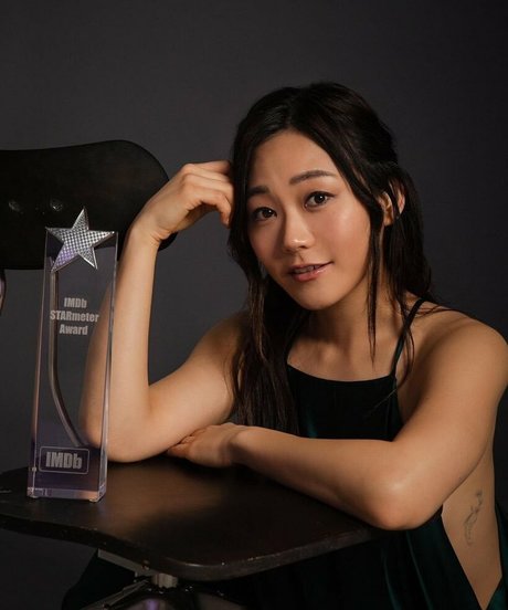 Karen Fukuhara アダルトモデル 写真
