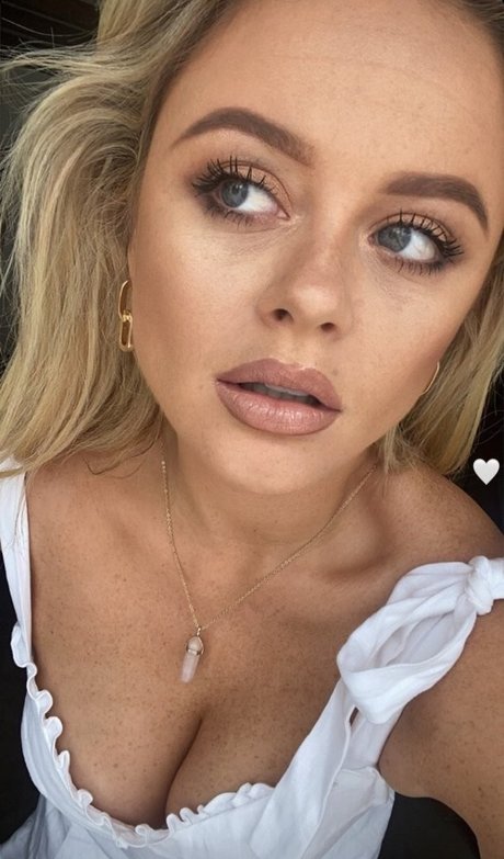 Emily Atack 可愛いモデル ギャラリー