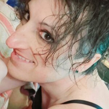 ladymoonbeam profile image