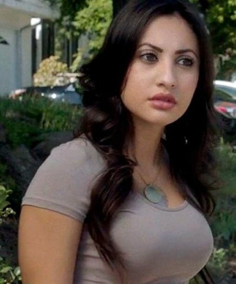 Francia Raisa かわいいポルノスター ギャラリー