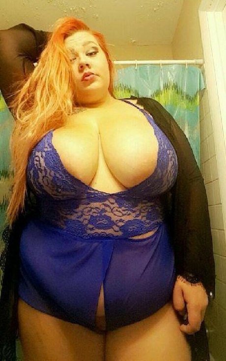 TabbyVonDAMN 可愛い女優 画像