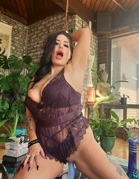 enchantressselenafree 無料のポルノスター 画像