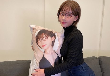 Eimi Fukada ポルノスター 可愛い 写真