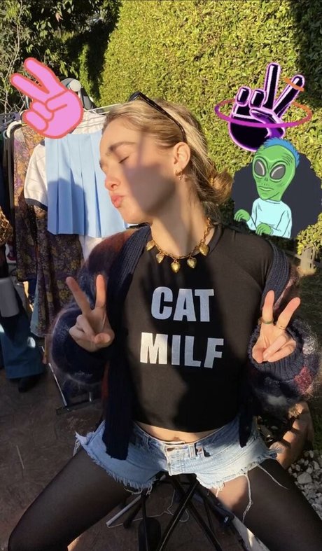 Haley Lu Richardson xxx女優 写真