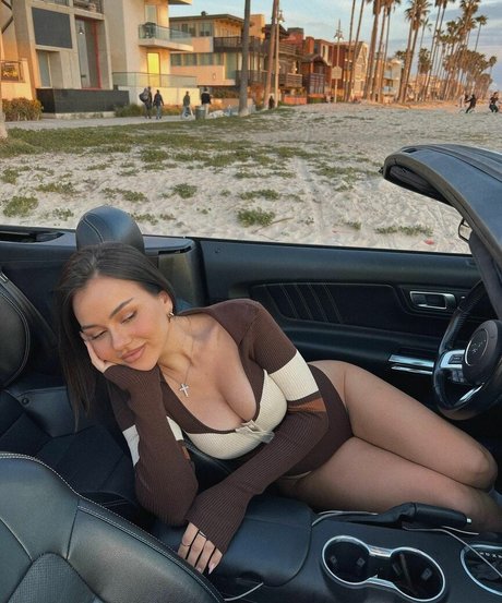 Doina Barbaneagra ヌード女優 写真