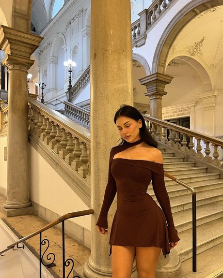 Doina Barbaneagra セクシーなスター 写真