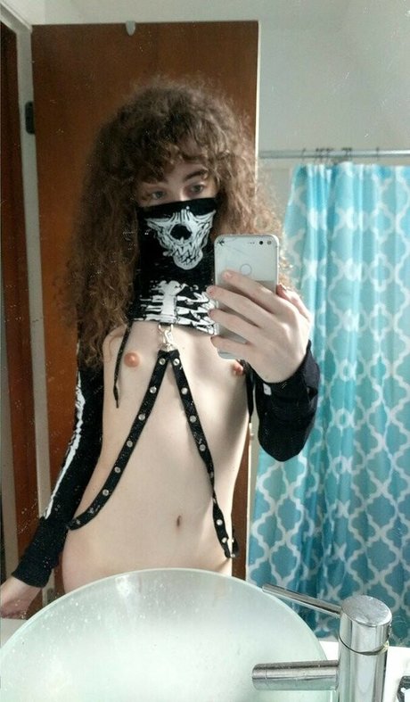 LinusFrog 独占女優 写真