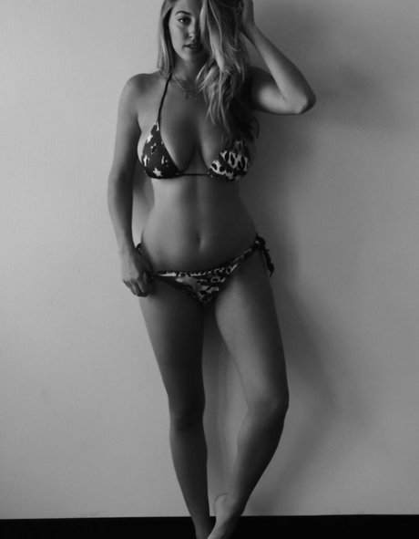 Lindsey Kevitch アダルトスター 写真