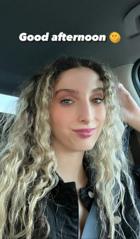 Yanellis Linares ポルノスター アーカイブ