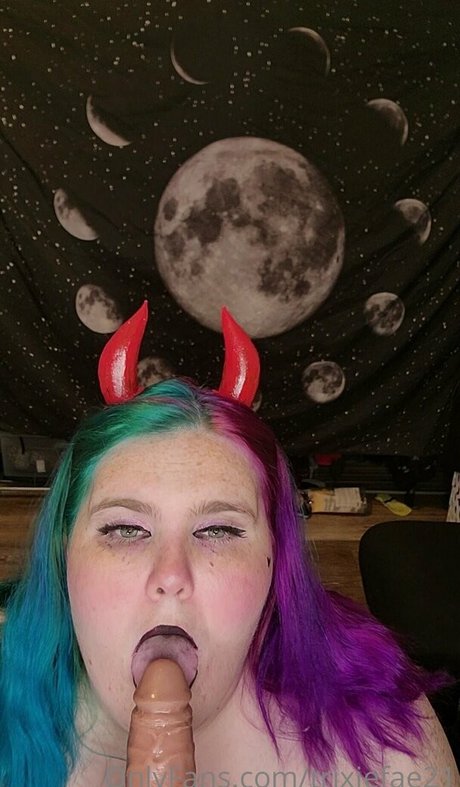 trixiefae21 ポルノスター ベスト 写真