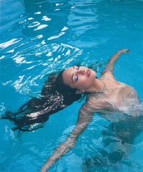 Maddie Ziegler ポルノスター xxx 写真