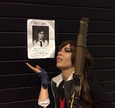 Vasilielcosplay セクシーモデル 写真