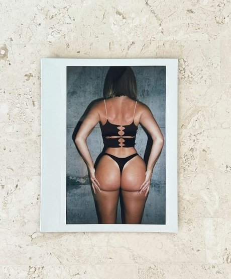 Casi Davis xxxモデル 写真
