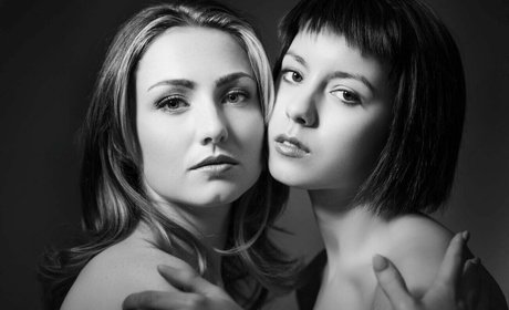 WhisperAudios ASMR ホットなモデル 写真
