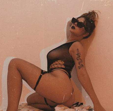 Daniele Kipper xxxスター 写真