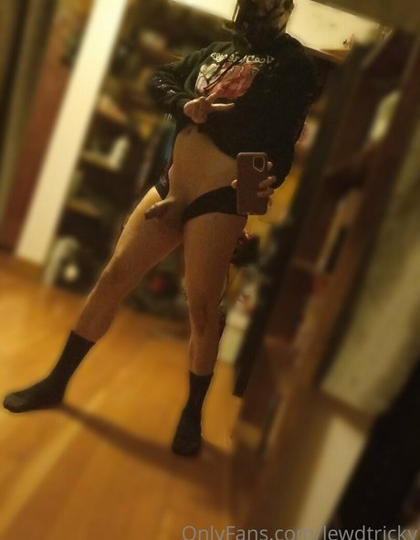 lewdtricky ポルノスター 美しい 写真