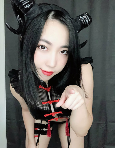 yooniefree セックスモデル 写真