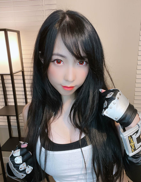 yooniefree ポルノスター 写真