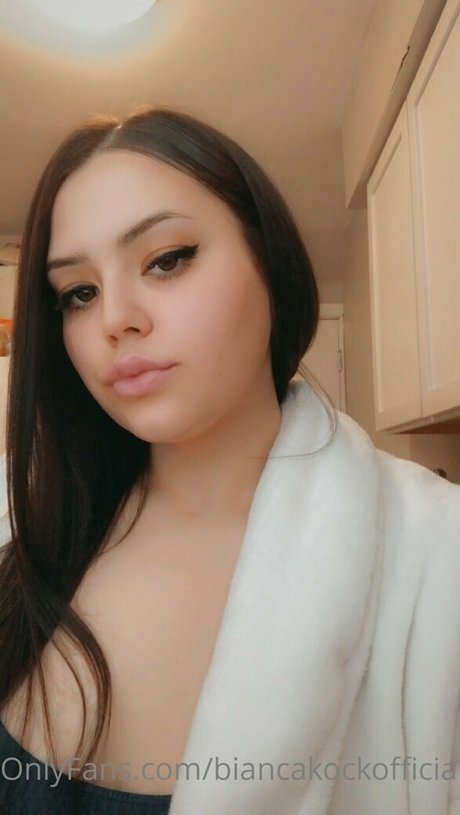 biancakockofficial ホットなスター アーカイブ