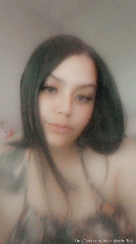 biancakockofficial 完璧な女優 画像
