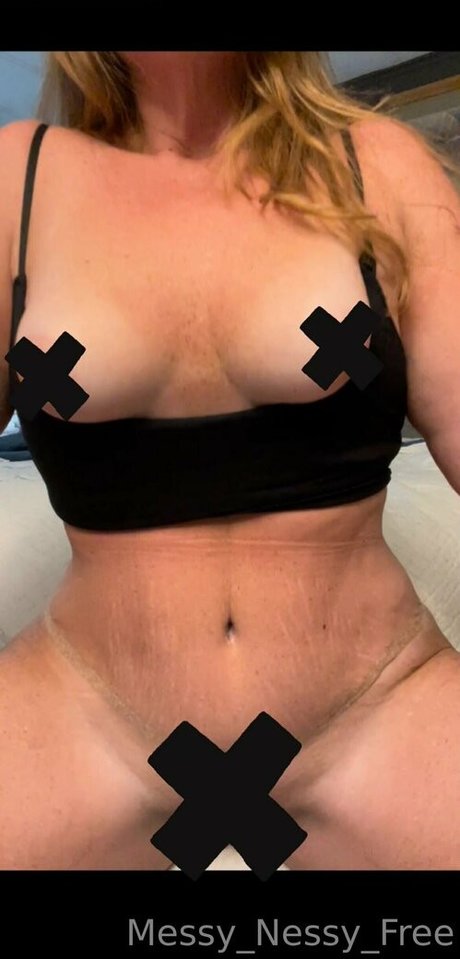 messy nessy free セクシーなポルノスター 写真