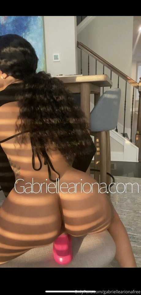 gabriellearionafree 美しいポルノスター 画像