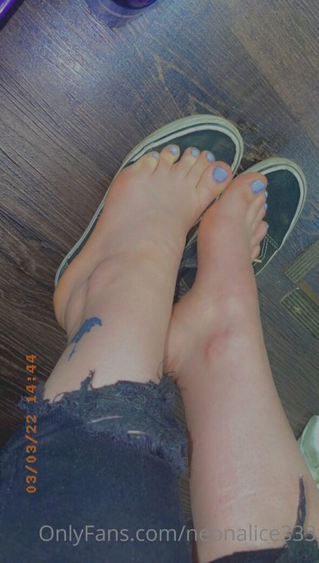 neonalice333 素敵なポルノスター 写真