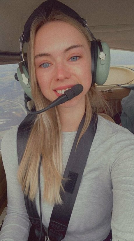 becca aviatrix profile image