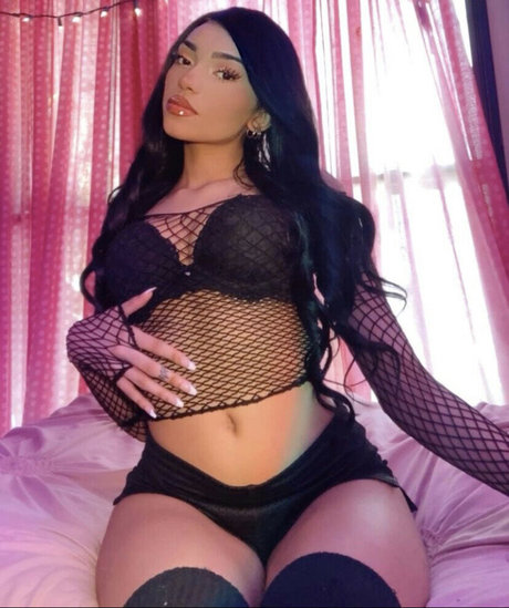 Ariel Stone かわいいポルノスター 画像