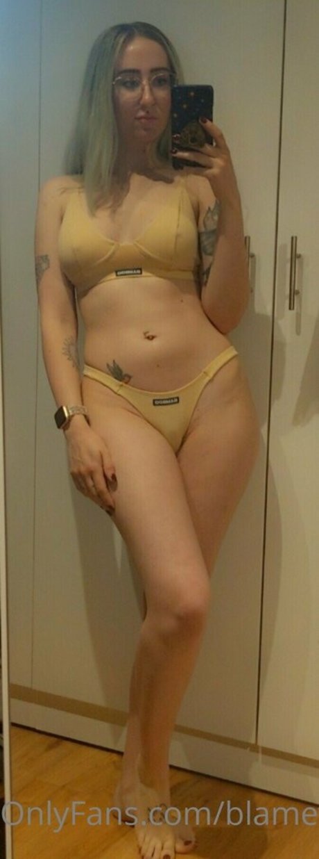 blamevalerie セックスモデル 画像