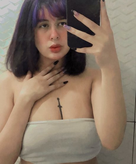 tori vicks 美しい女優 写真