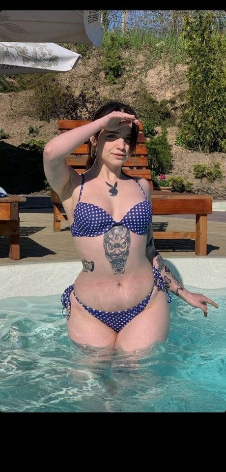 mooanna HDポルノスター 画像