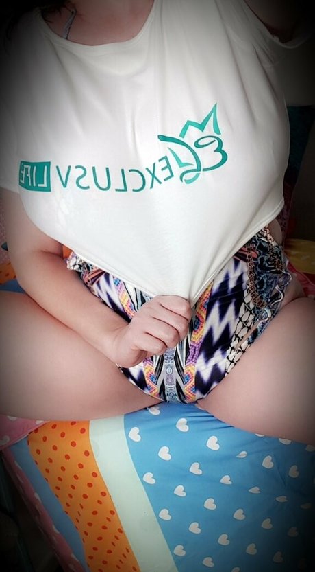 toniclust セクシーなスター 写真